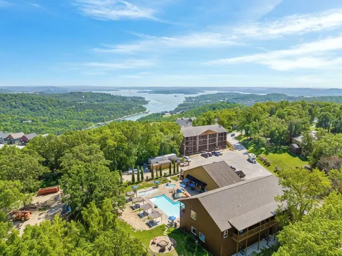 Summer Specials!-Brand New! 1 Mile to Sdc, 2 Arcades, Private Hot Tub, 2 Pools - 4 tähden