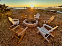 All Year Retreat - Indoor Heated Pool, Beach, Game & Movie Cottage, Sleeps 21 - 4-Star