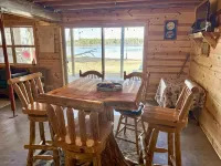 Fully Stocked Lake House! Canoes, Kayaks, Paddle Boat, Level Frontage. - WiFi