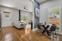 Beautiful Retreat Near Historic Downtown McKinney - 4-Sterne