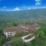 Hillside Country Home Golf and Resort - parking