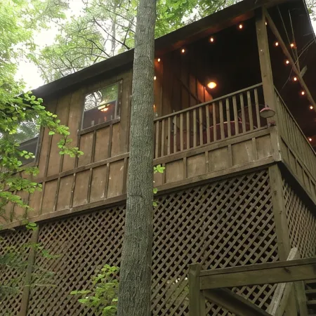 The Mountaineer Cabin at Starr Mountain Retreat