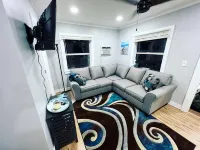 The Bungalow on Betty - 2-Star