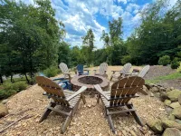 Luxurious 5-bedroom house off Nelson 151 in Nellysford - Homestays