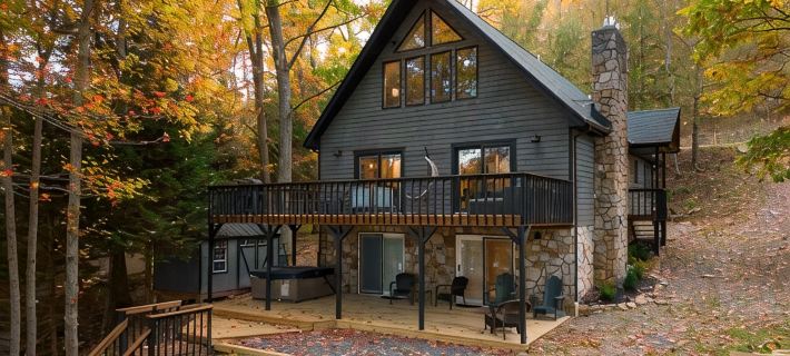 ✔ 25% OFF! Ski~Lakefront paradise & lake toys! Hot Tub~Dock~Game RM & Fire-pit! Hotels in Garrett County