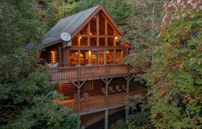 Log Cabin - Views of Nantahala National Forest - Hot Tub -Fire Pit-Pet Friendly