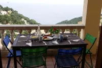 Spacious Villa with Pool, Jacuzzi, Stunningly Situated on the Med - Pool