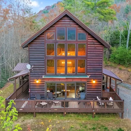 Cozy Mountain Adventure for All-Family, Friends and Furry Pups!