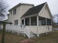 Duck's Delight - Pet friendly rentals within walking distance to Maddox Blvd! - 2 étoiles