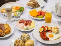 Hotel Central - Breakfast