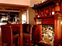 The York Hotel - bar