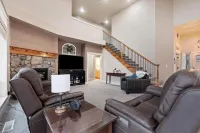 5BR Meridian Home • Firepit • Sports Room • 14 - 3-Star