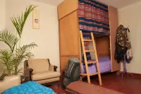 Kamanti Hostel - Hostels