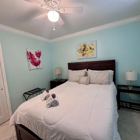 Stay Near Deerfield Beach Pier, Enjoy Our Cozy 1-bedroom Apartment