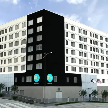 Tru by Hilton Austin University Capitol District