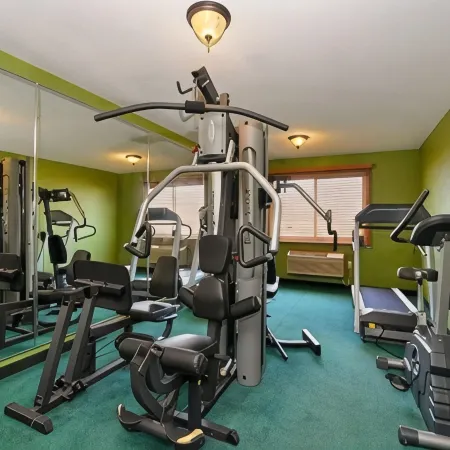 Quality Inn & Suites Grinnell Near University