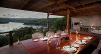 African Safari Lodge - Parking