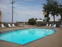 Quail's Nest Inn & Suites Hotels in Pawhuska Township