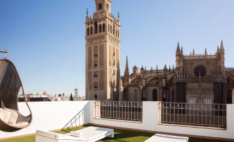 Puerta Catedral Apartments