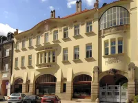 Hotel Okresní Dům