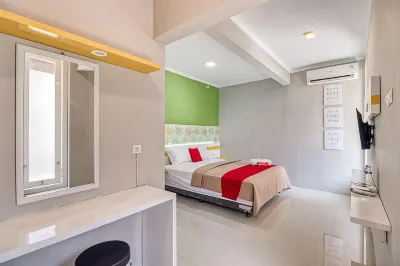 RedDoorz Near Malioboro Tugu Station Jogja 2 Hotel a Jetis
