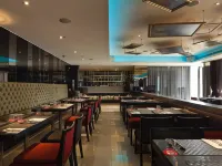 FX Hotel (Taipei Nanjing East Road) Отели рядом с достопримечательностью «Торговый центр Syntrend»