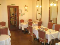 Regency Hotel Westend - Bed and Breakfast