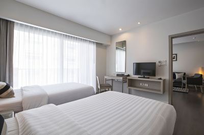 スイート(1ベッドルーム) カンタリー 304 ホテル アンド サービスド アパートメンツ プラーチーンブリーの写真