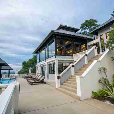 Royale Chulan Cherating Villa Hotel Exterior