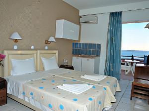 Creta Mare Hotel