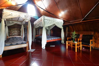 Bagus Bay Homestay Hotels in Tuktuk Siadong
