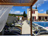 Hôtel le Mas des Amandiers Hotels in Graveson