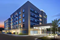 Home2 Suites by Hilton Raleigh West Lenovo Center Hotel di Raleigh