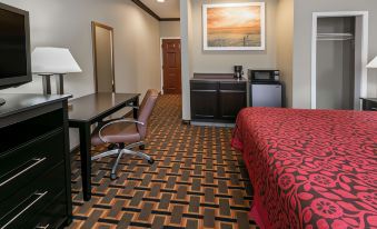 Days Inn & Suites by Wyndham Euless DFW Airport South