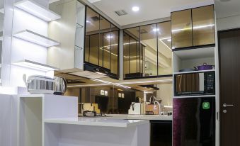 Comfort 2Br Apartment at 30Th Floor Transpark Cibubur