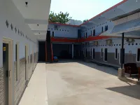 Penginapan Kurnia Sluke