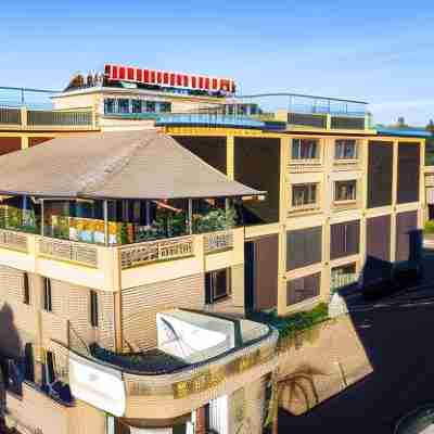 エンキパイ ヒル ホテル Hotel Exterior