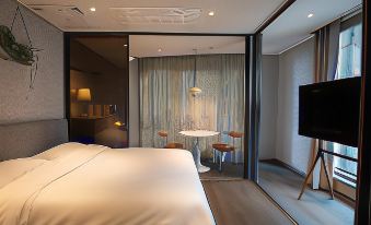 Wecostay Namsan