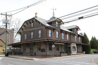 Lambertville Station Inn