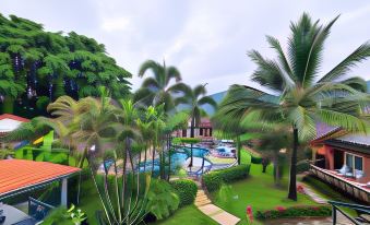 Andaman Seaside Resort - Housity