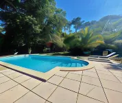 Yacumama Guesthouse Hotels in Hossegor