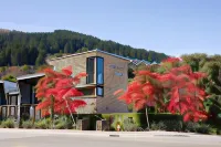 Queenstown Park Boutique Hotel