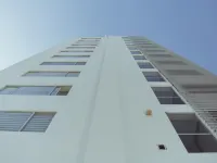 Luxstone Executive & Suites Hotels near Botanic Garden