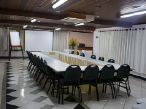 Hz酒店帕託斯迪米納斯 帕圖斯-迪米納斯酒店