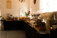 Adonis Hotel Studios & Apartments - breakfast