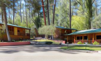 Ruidoso Lodge Cabins
