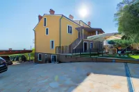 Apartments Apartim Piran Hotels near Cathedral of St George