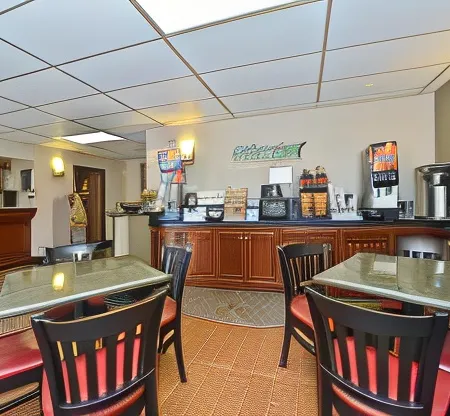 Super 8 by Wyndham Bridgeview/Chicago Area