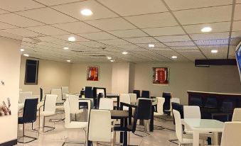 Discovery Motel (Yanping branch)