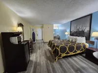 Super 8 by Wyndham Clinton Hotels in Clinton